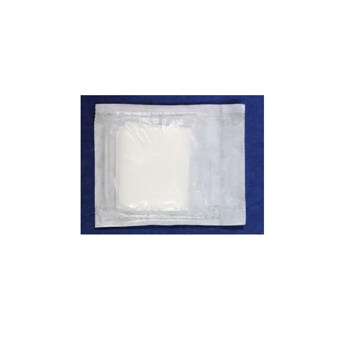 Compresse non-tissée 5x5cm, 4 plis
