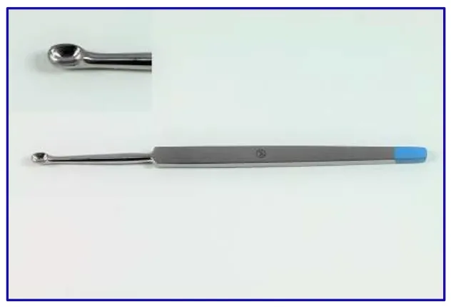 [8001750] Sterile single-use metal curette (4 mm)